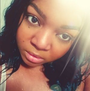 Meet your Posher, Tyisa